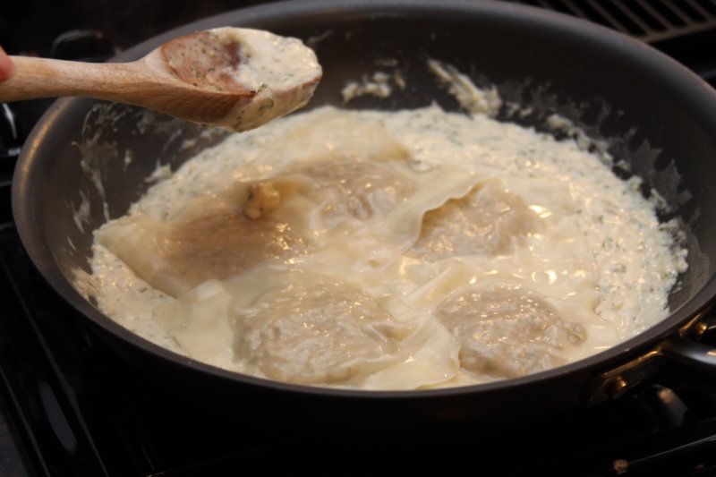 food01turkeyravioli.jpg